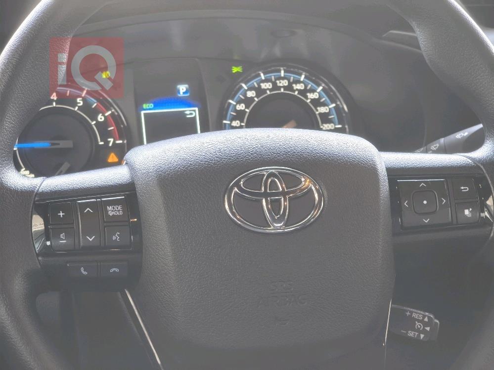 تويوتا هايلوكس